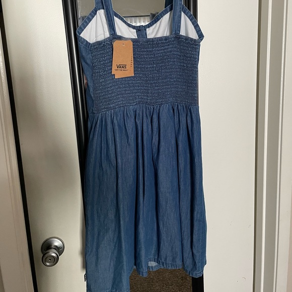 VANS - denim mini dress with button front. - Picture 3 of 5